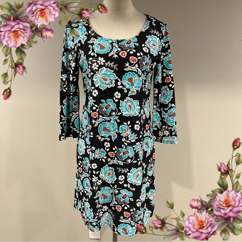 Aryeh Floral Black and Blue long sleeve stretchy‎ Dress